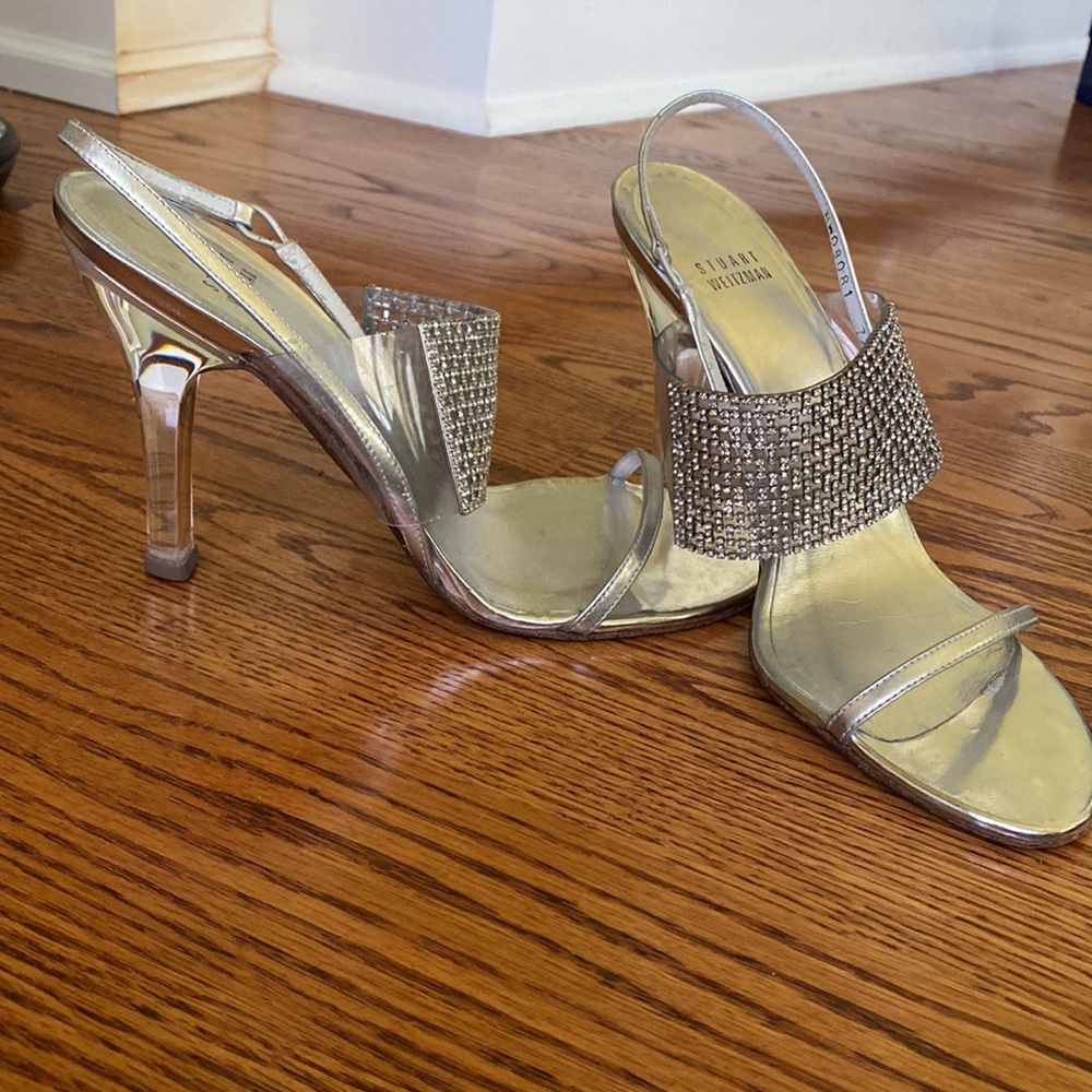 Stuart Weitzman silver & crystals & lucite heels. Nice condition 7.5